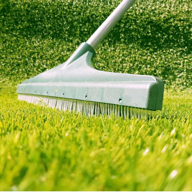 Peinador de césped de color Verde